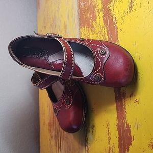 Mary Jane L'Artiste By Spring Step, Red Leather, size 39, lightly worn